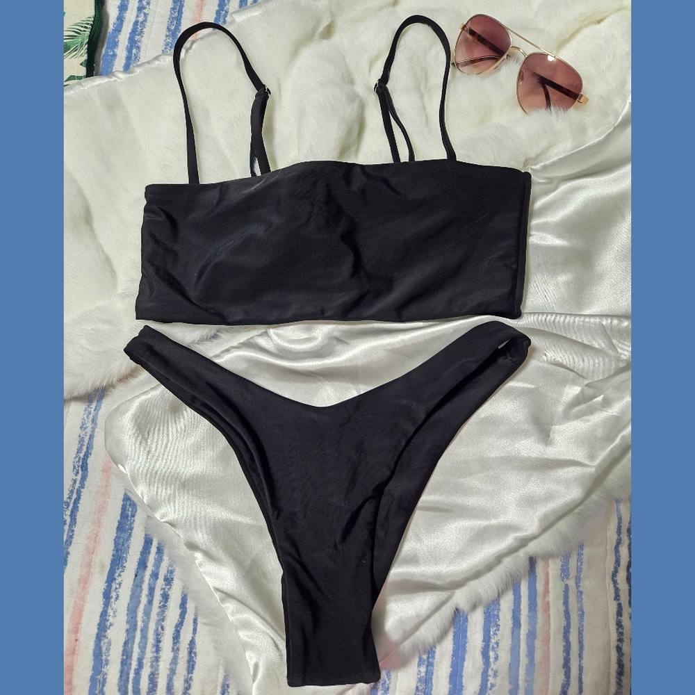 NWT Kelly Bikini Set